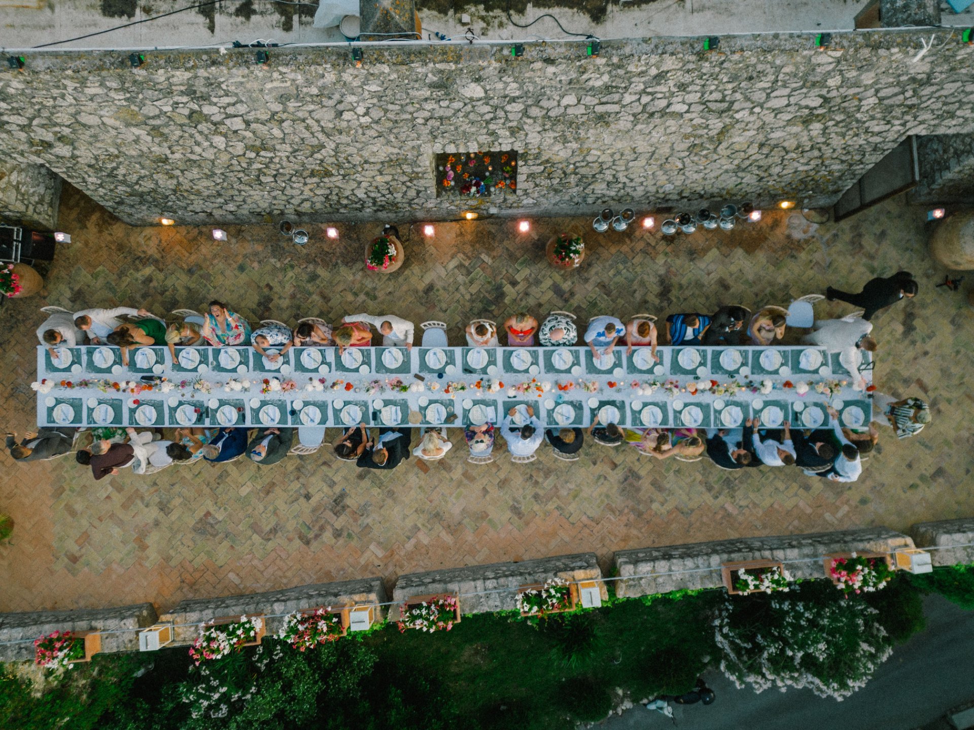  Luxury destination wedding celebration in Capri