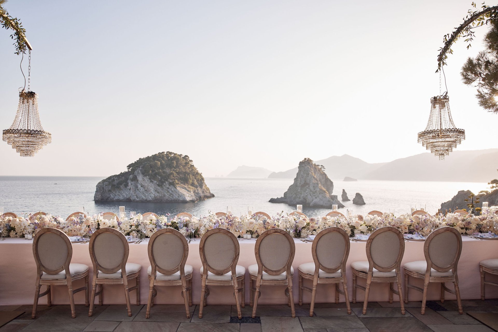 Luxury wedding reception on the Amalfi Coast